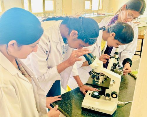 Students Photo Home page slider (15)